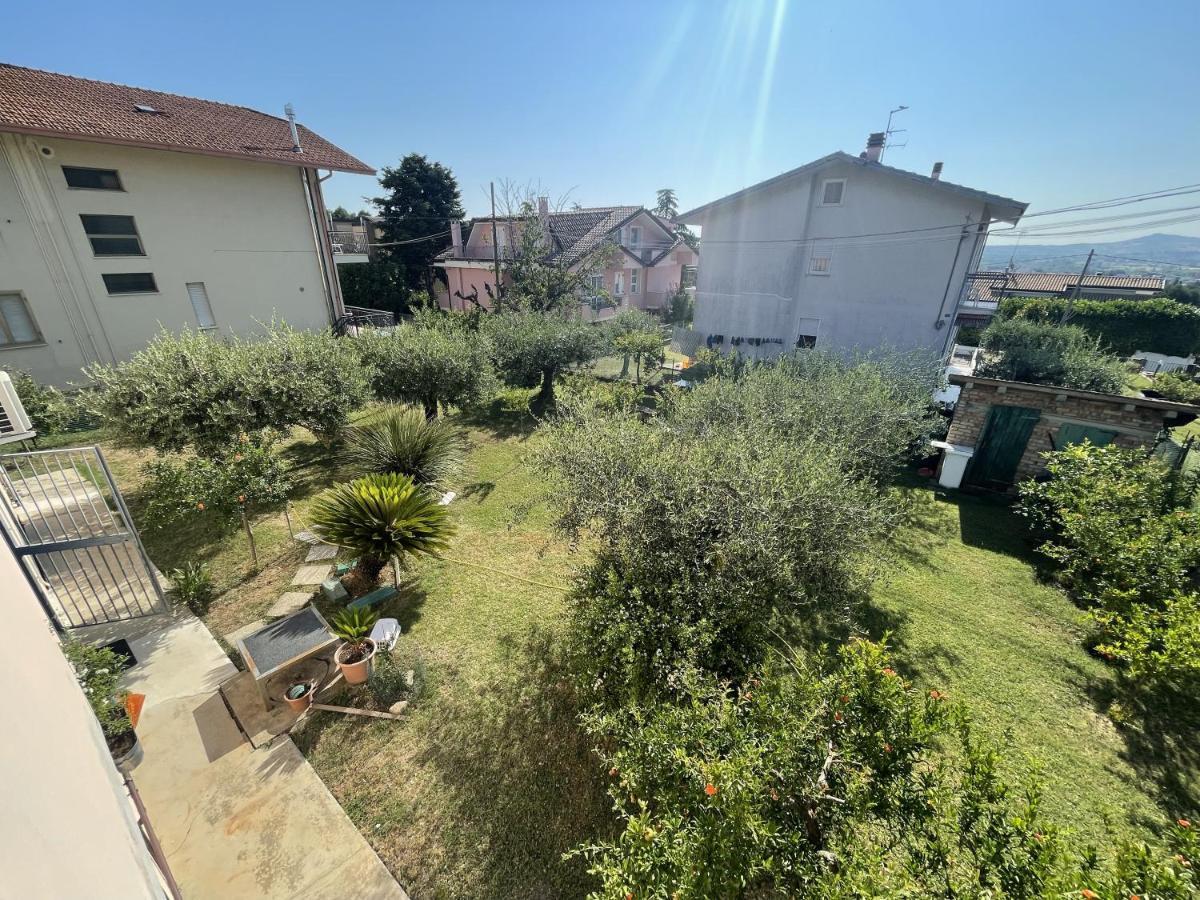 Appartamento Oasi Di Relax Santa Maria di Scacciano Esterno foto